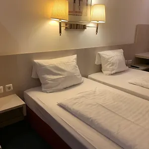 Hotel New Fair Messe Múnich